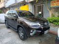 Selling Red Toyota Fortuner 2020 in Manila-8