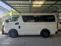 2013 TOYOTA HIACE COMMUTER M/T DIESEL-2