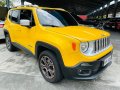 Selling Yellow Jeep Renegade 2017 in Manila-1