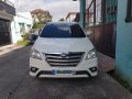 White Toyota Innova 2016 for sale in Cavite-8