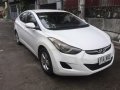 Selling White Hyundai Elantra 2012 in Quezon City-6