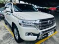 White Toyota Land Cruiser 2018 for sale in Automatic-9