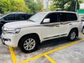 White Toyota Land Cruiser 2018 for sale in Automatic-4