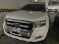 Selling White Ford Ranger 2018 in Manila-6