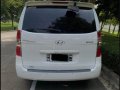 Pearl White Hyundai Starex 2015 for sale in Automatic-4