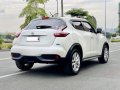 Selling Pearl White Nissan Juke 2016 in Makati-3