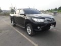 Black Toyota Hilux 2017 for sale in Automatic-8