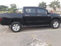 Black Toyota Hilux 2017 for sale in Automatic-5