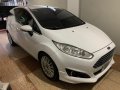 Selling White Ford Fiesta 2016 in Carmona-0