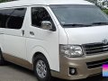 Pearl White Toyota Hiace Super Grandia 2014 for sale in Pateros -6