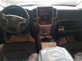 Selling Black Toyota Land Cruiser 2020 in Manila-6