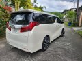 Selling Pearl White Toyota Alphard 2019 in Malabon-3