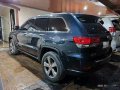 Grey Jeep Grand Cherokee 2014 for sale in Automatic-1