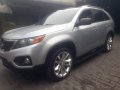 Silver Kia Sorento 2010 for sale in Automatic-6