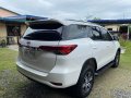 White Toyota Fortuner 2017 for sale in Quezon City-6
