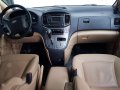 Silver Hyundai Starex 2017 for sale in Mandaluyong-7