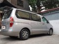 Silver Hyundai Starex 2017 for sale in Mandaluyong-2