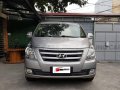 Silver Hyundai Starex 2017 for sale in Mandaluyong-3