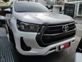 Selling White Toyota Hilux 2021 in Quezon-2