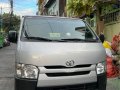 Selling Silver Toyota Hiace 2016 in Mandaluyong-8