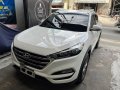 Selling White Hyundai Tucson 2016 in Manila-5