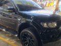 Selling Black Mitsubishi Montero 2009 in Pasig-1