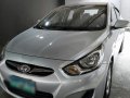 Selling Silver Hyundai Accent 2013 in San Juan-7