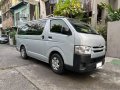 Selling Silver Toyota Hiace 2016 in Mandaluyong-7