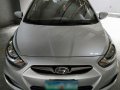 Selling Silver Hyundai Accent 2013 in San Juan-3