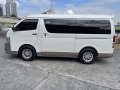 Pearl White Toyota Hiace Super Grandia 2017 for sale in Pasig -3