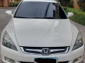 Selling Pearl White Honda Accord 2007 in Pasig-6