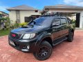 Black Toyota Hilux 2013 for sale in Quezon -9