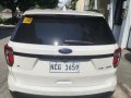 White Ford Explorer 2016 for sale in Makati-3