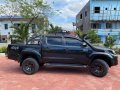 Black Toyota Hilux 2013 for sale in Quezon -6