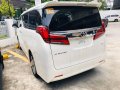 Selling Pearl White Toyota Alphard 2020 in Manila-7