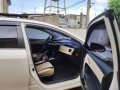 Toyota Corolla Altis 2015 V Variant 1.6 Automatic  Top of the Line -4