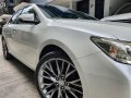 Selling Pearl White Toyota Camry 2013 in Quezon-0