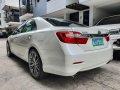 Selling Pearl White Toyota Camry 2013 in Quezon-8