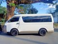 Selling Pearl White Toyota Hiace Super Grandia 2013 in Antipolo-5