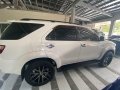 Pearl White Toyota Fortuner 2010 for sale in Automatic-4