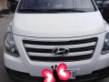 White Hyundai Starex 2017 for sale in Cainta-3