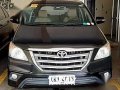 Selling Black Toyota Innova 2014 in Makati-5