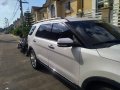 Whiet Ford Explorer 2014 for sale in General Trias-6