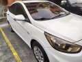 White Hyundai Accent 2016 for sale in Manual-5