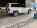 Pearl White Toyota Land Cruiser 2000 for sale in Automatic-5
