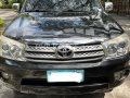 Selling 2010 Toyota Fortuner  2.7 G Gas A/T-0