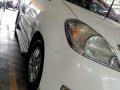 White Toyota Innova 2012 for sale in Automatic-4