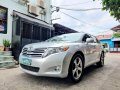 Sell Pearl White 2009 Toyota Venza SUV  in Bacoor-9