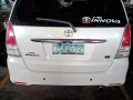 White Toyota Innova 2012 for sale in Automatic-6