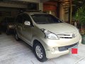 Selling Pearl White Toyota Avanza 2013 in Baguio-1